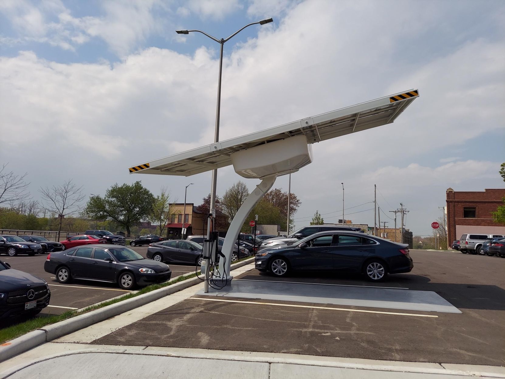 Have an electric car? You can charge it at Racine's City Hall